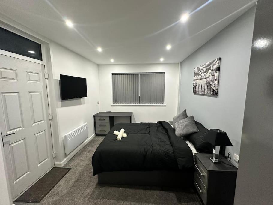 Luxurious 2 Bedroom Flat Beeston Hill 외부 사진